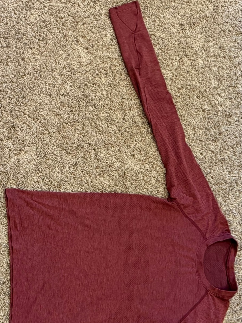 Lululemon Swiftly Tech Long-Sleeve Shirt 2.0 Hip Length